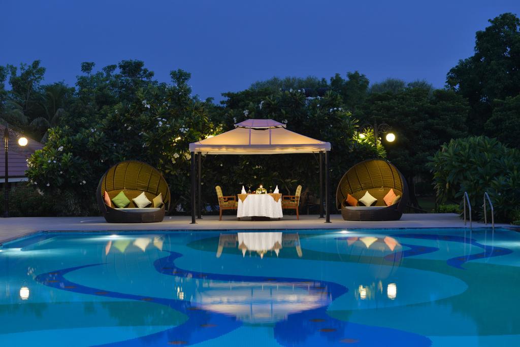 Madhubhan Resort & Spa Anand Exterior photo